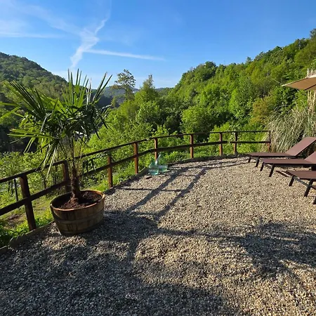 Vicino Al Fiume Erro Apartman Malvicino